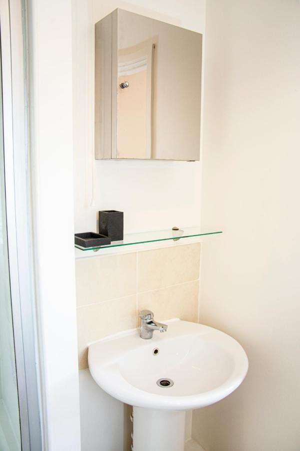 Cosy 3-Bed Home Close To City Centre Μάντσεστερ Εξωτερικό φωτογραφία