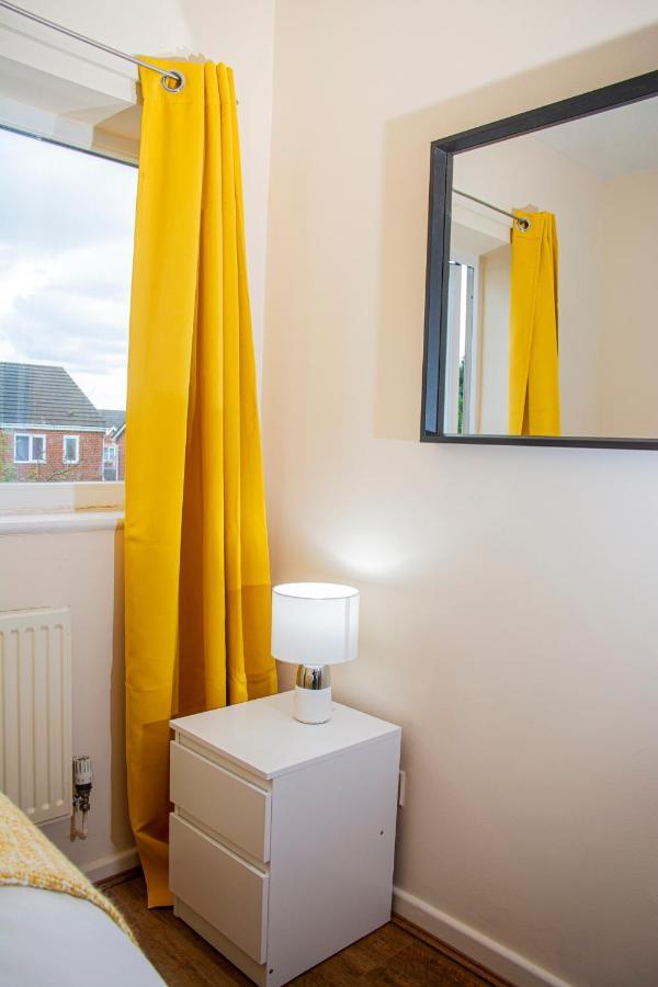 Cosy 3-Bed Home Close To City Centre Μάντσεστερ Εξωτερικό φωτογραφία