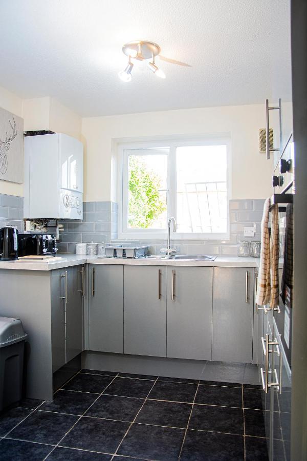 Cosy 3-Bed Home Close To City Centre Μάντσεστερ Εξωτερικό φωτογραφία